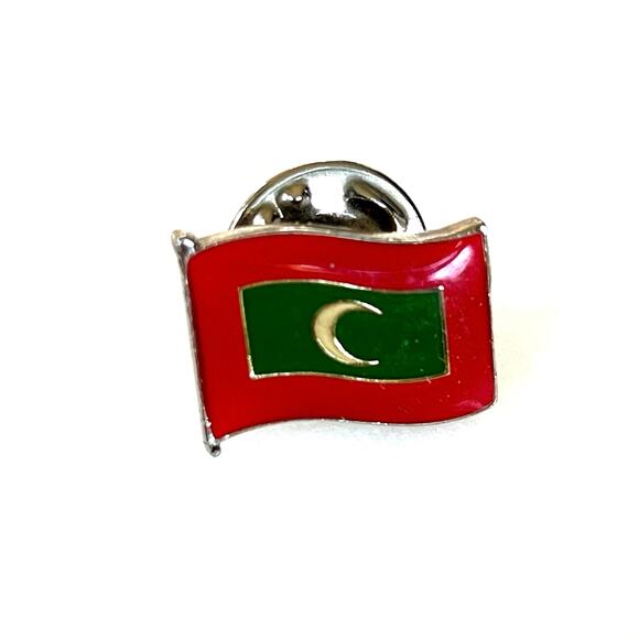 Maldives Flag Lapel Pin - Picture 1 of 3